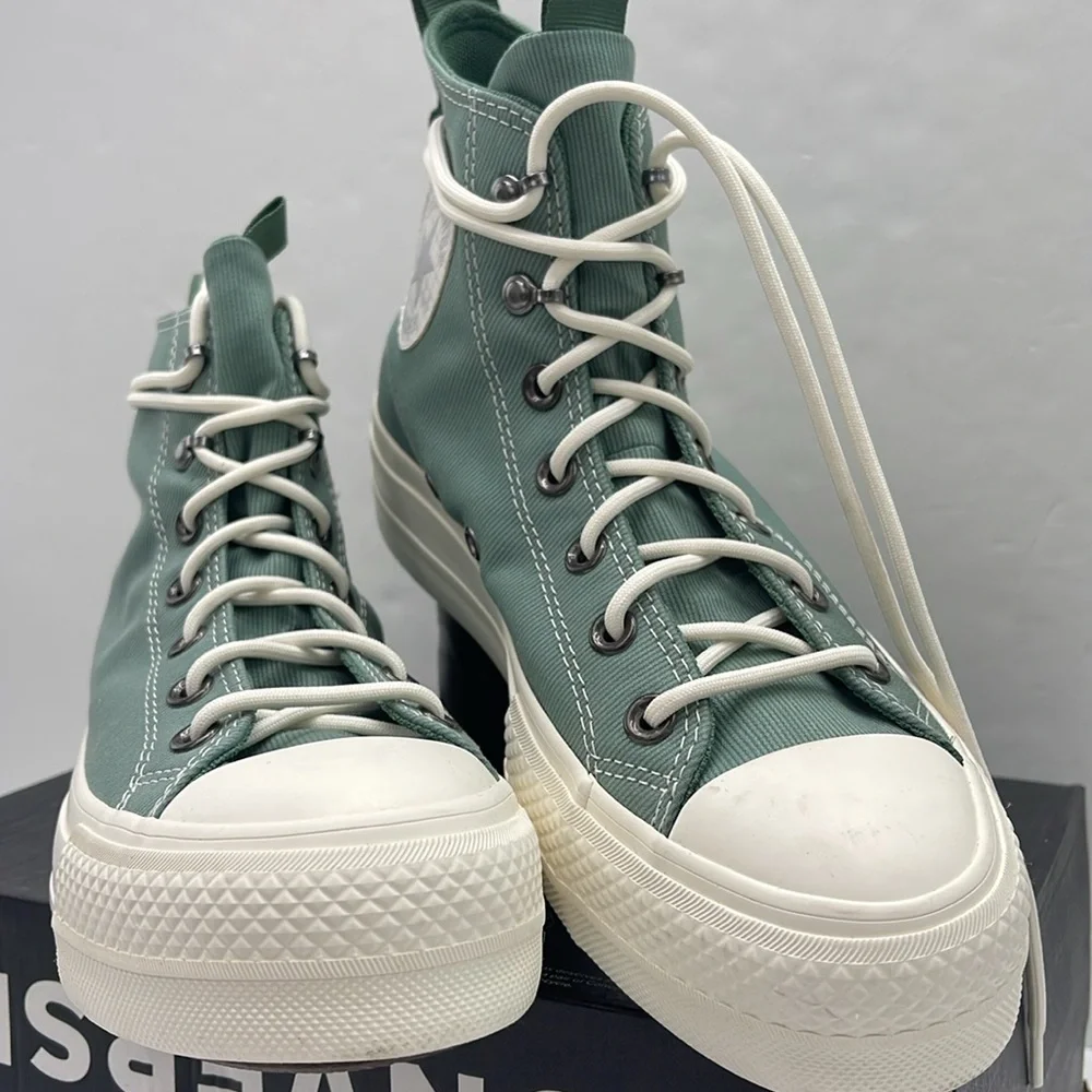 Converse WMNS High-Top Platform Sneakers CTAS LIFT HI HERBY/EGRET/ADMIRAL ELM